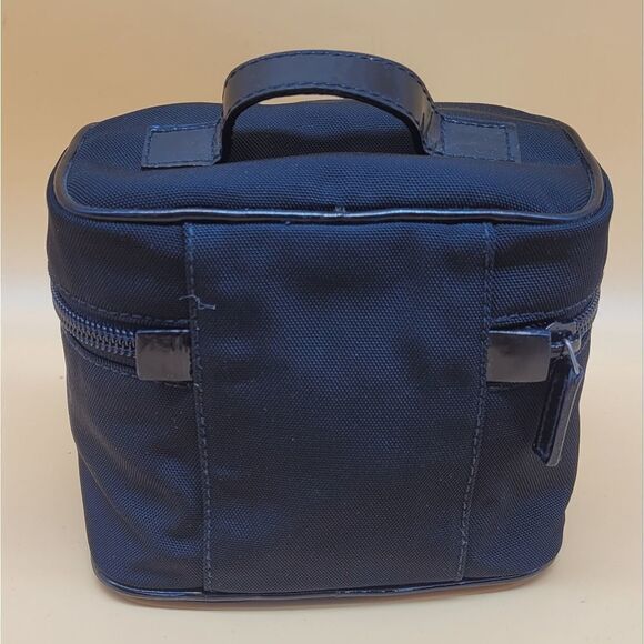 Authentic Gucci Mini Cosmetic Case - Picture 3 of 10